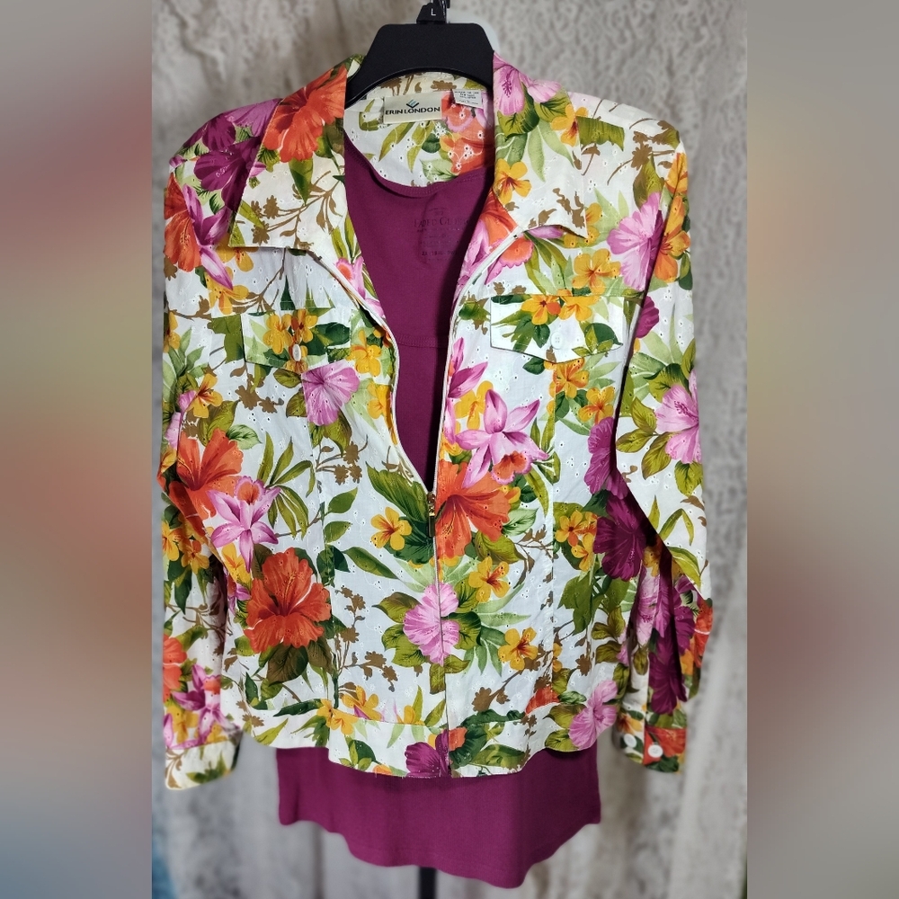 Erin London Multicolor Zip Front Floral Blouse NWOT